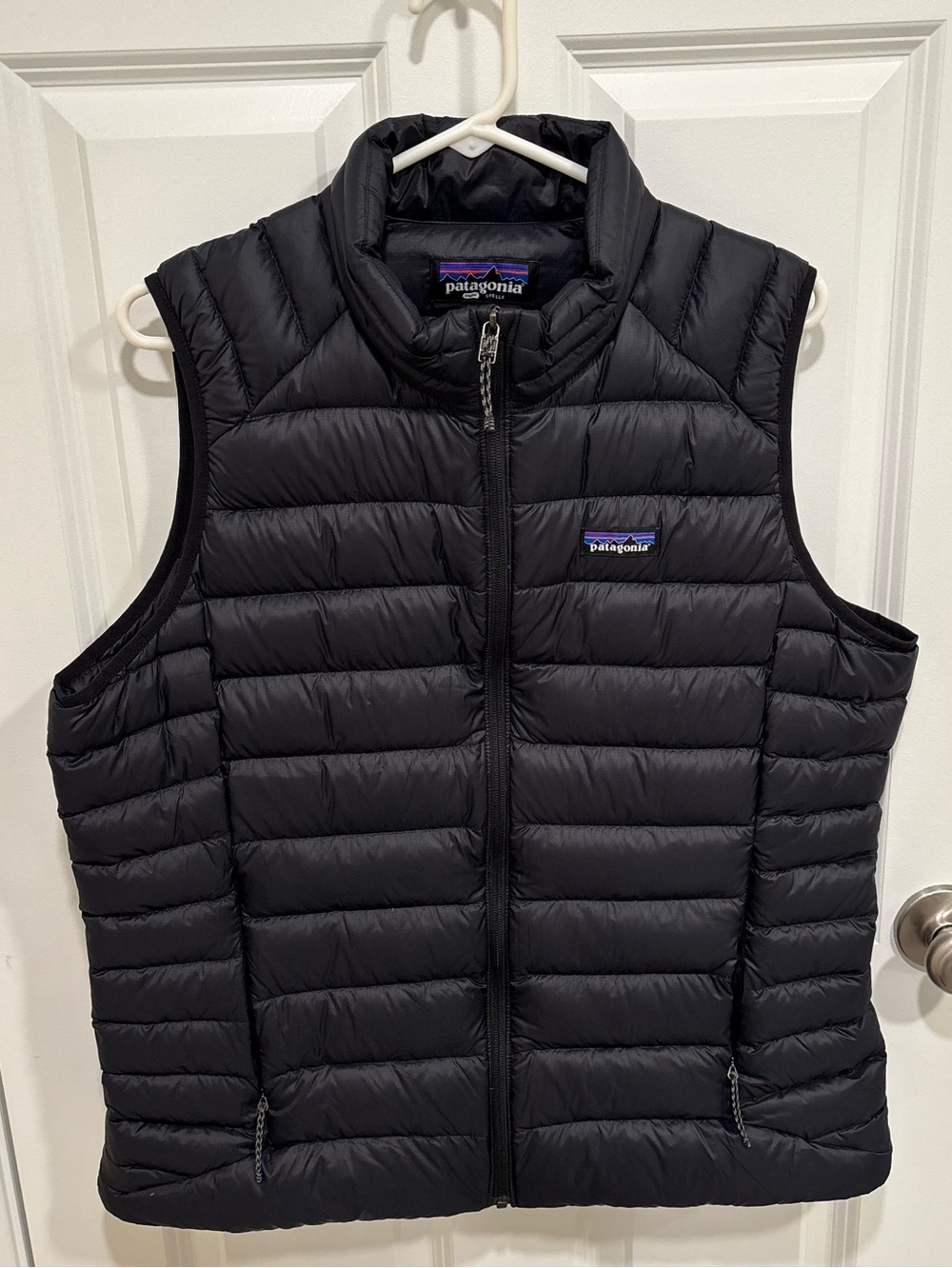 Patagonia Classic Black Puffer Vest Full Zip Womens U.S. XL